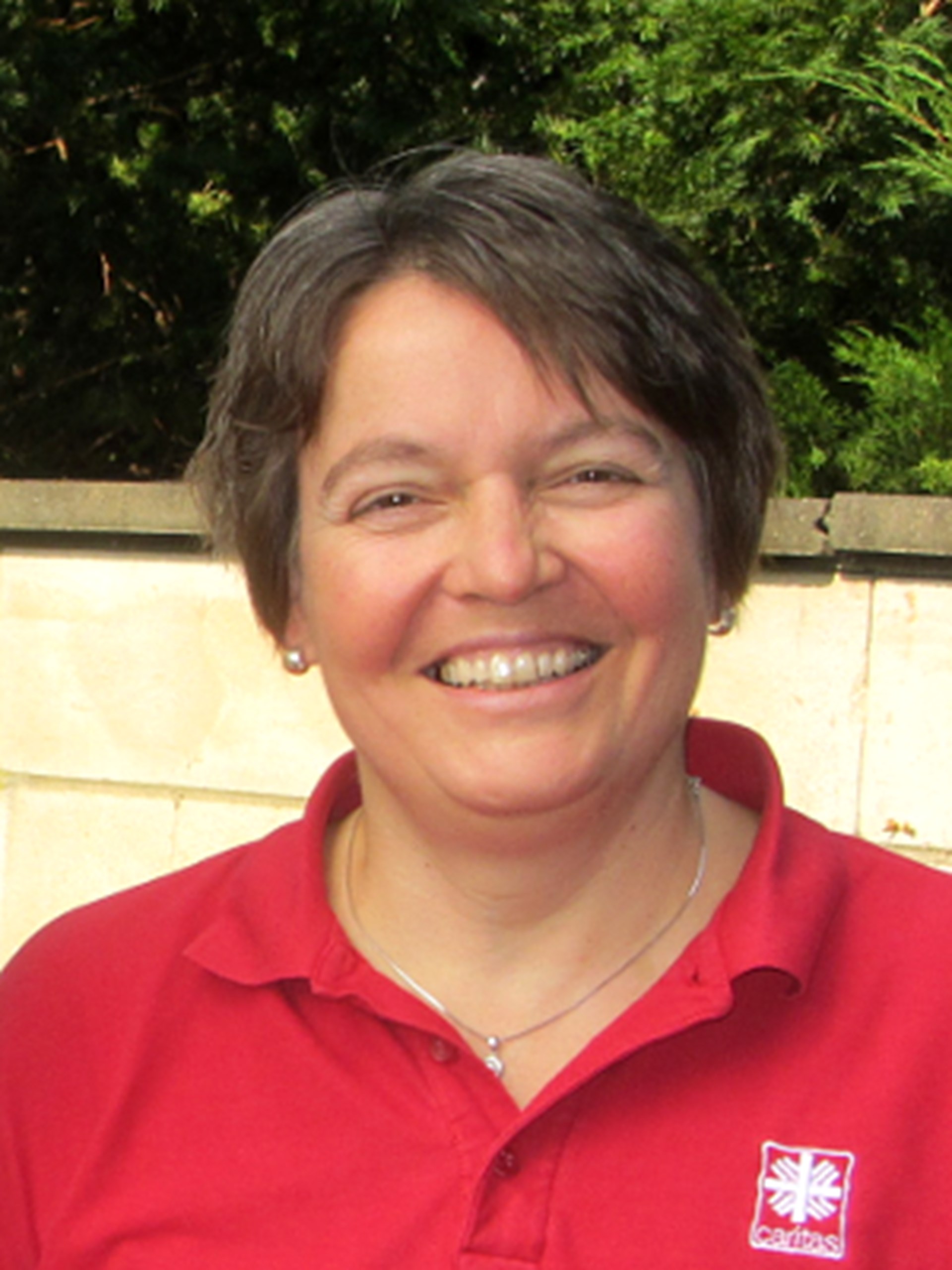 Portraitfoto von Claudia Dewald-Haas